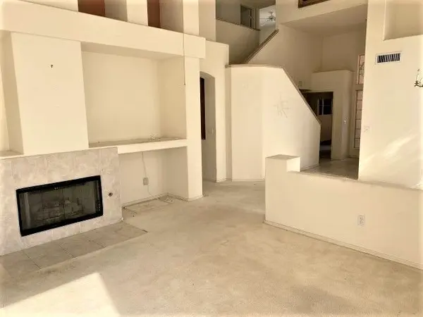 6014 E Sayan Cir  Mesa, Az 85215,
