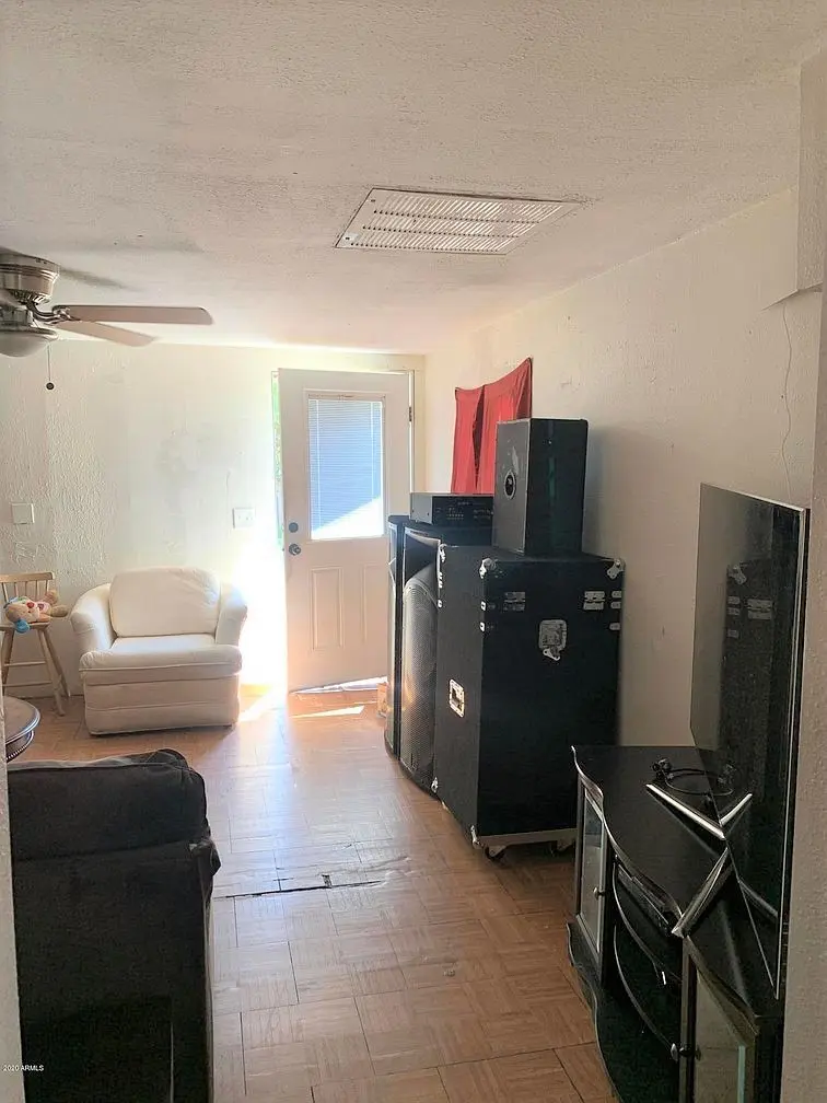 638 South Macdonald, Mesa, AZ 85210