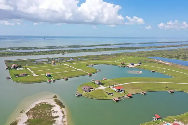 TBD Seashore Lake #Lot 97, Port O'connor, TX 77982