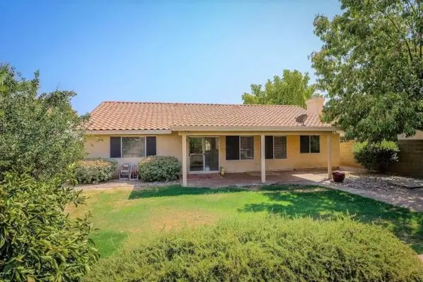 4560 East Grovers Avenue, Phoenix, AZ 85032