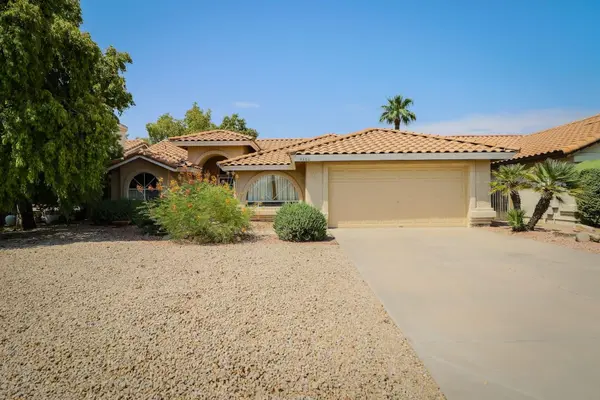 4560 East Grovers Avenue, Phoenix, AZ 85032