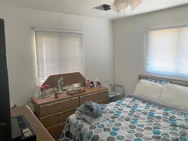 1542 W Hadley St, Phoenix, AZ 85007