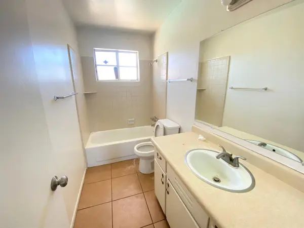 2102 W Cactus Wren Dr Phoenix, Az 85021,