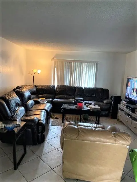 4519 W Cinnabar Ave Phoenix, Az 85302,