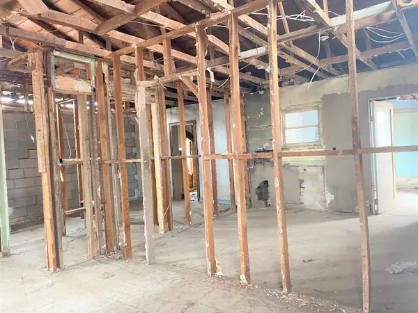 2206 W Tonto St Phoenix, Az 85009,
