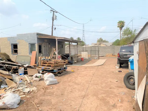 2206 W Tonto St Phoenix, Az 85009,