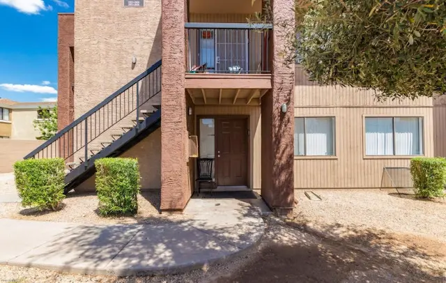 3810 N MARYVALE PKWY APT 2062, Phoenix Az 85031,