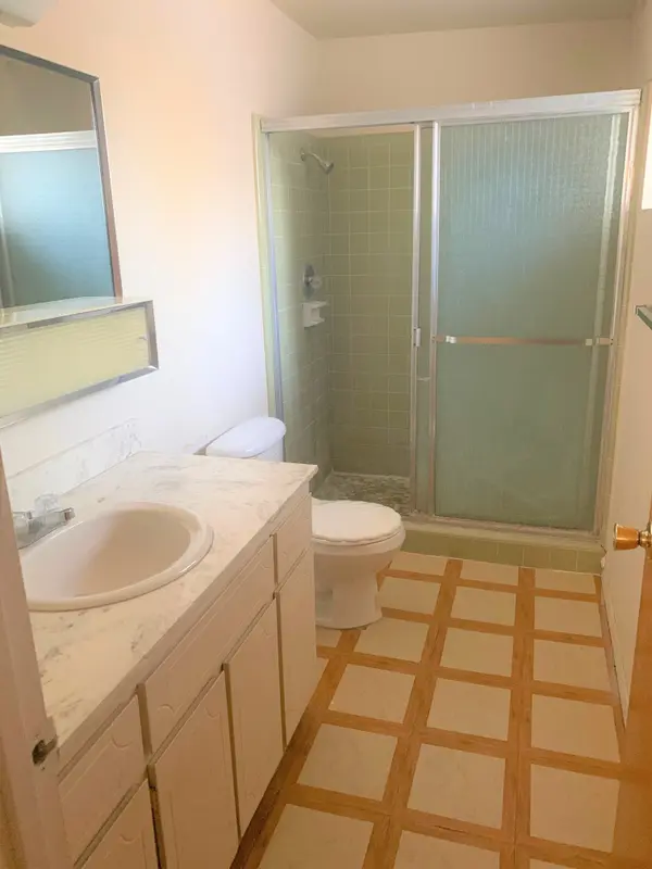 3533 West Griswold Road, Phoenix, AZ 85051