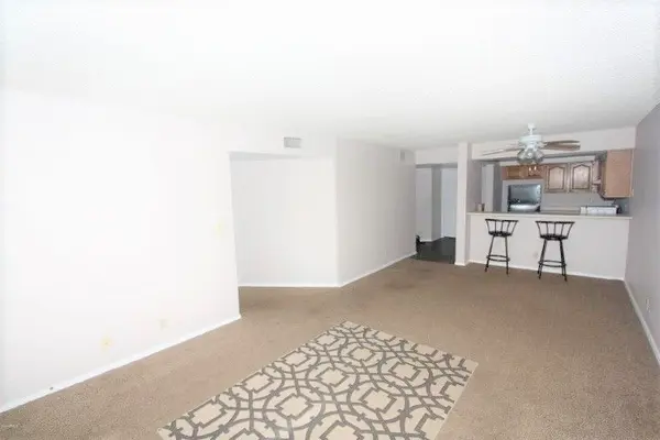 2201 W Union Hills Dr Unit 211 Phoenix AZ 85027