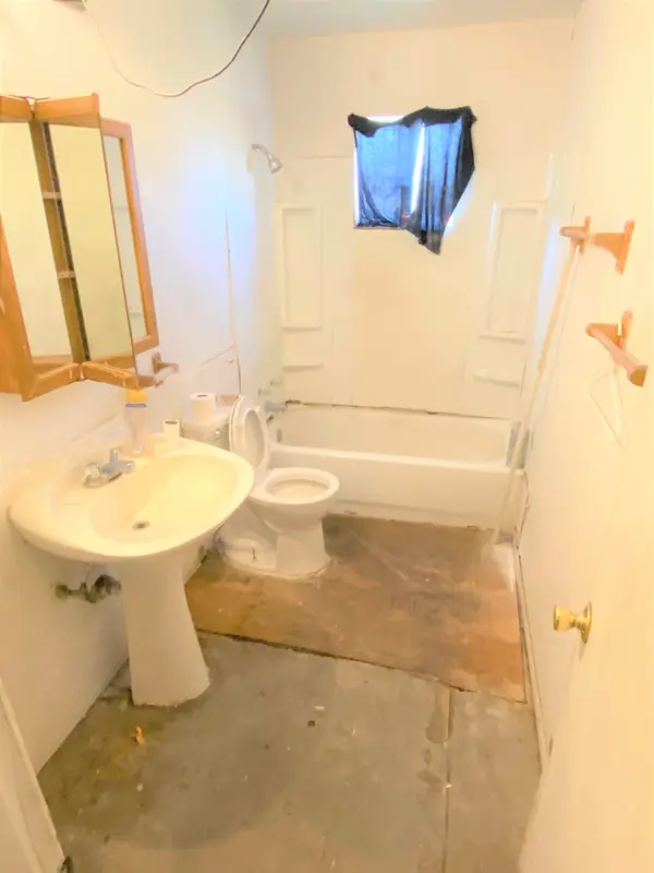 2536 East Wier Avenue, Phoenix, AZ 85040