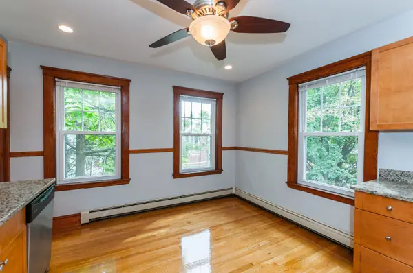 28 Brookside Ave #303, Jamaica Plain, MA 02130