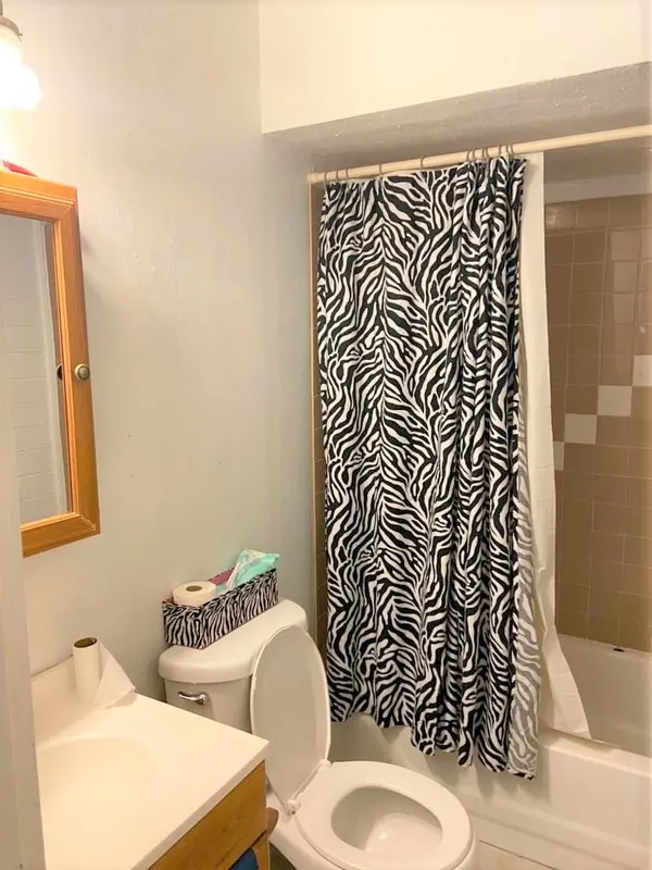3213 West Montebello Avenue, Phoenix, AZ 85017