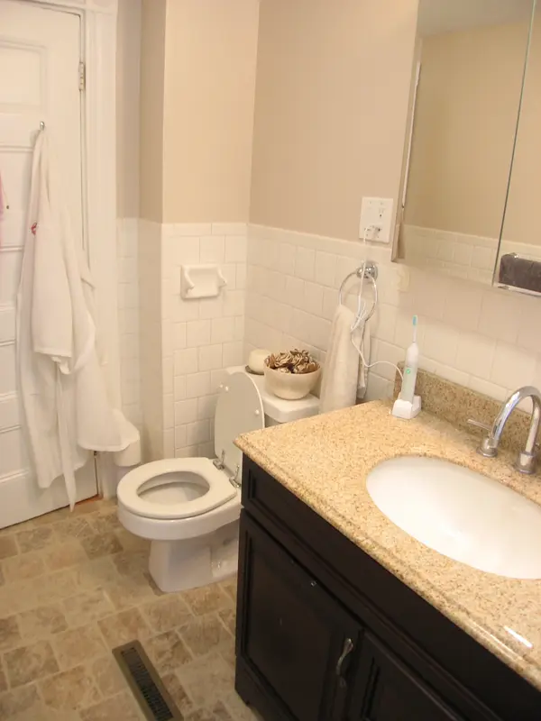 9 Spring Park Ave #2, Jamaica Plain, MA 02130
