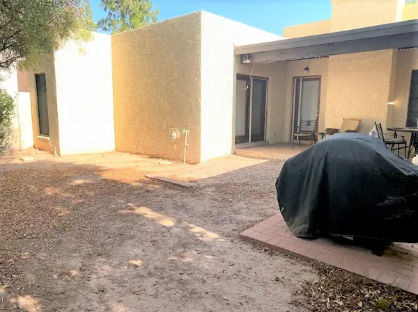 2110 West Navarro Avenue, Mesa, AZ 85202
