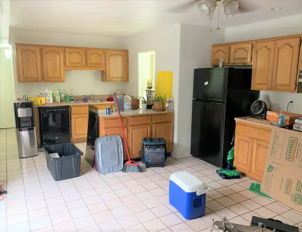 5877 East Thomas Road, Scottsdale, AZ 85251