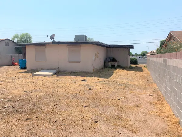8623 South 7th Avenue, Phoenix, AZ 85041