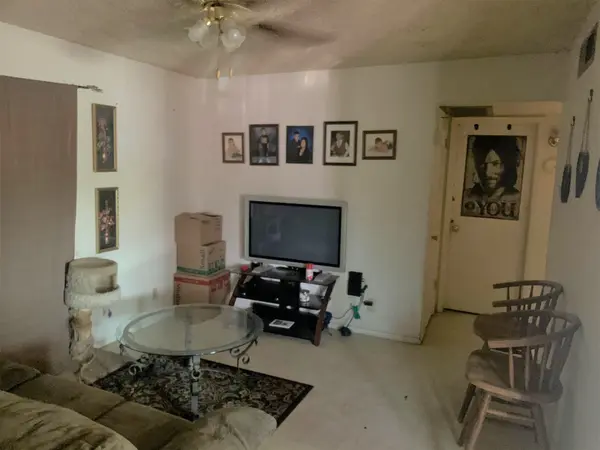 8623 South 7th Avenue, Phoenix, AZ 85041