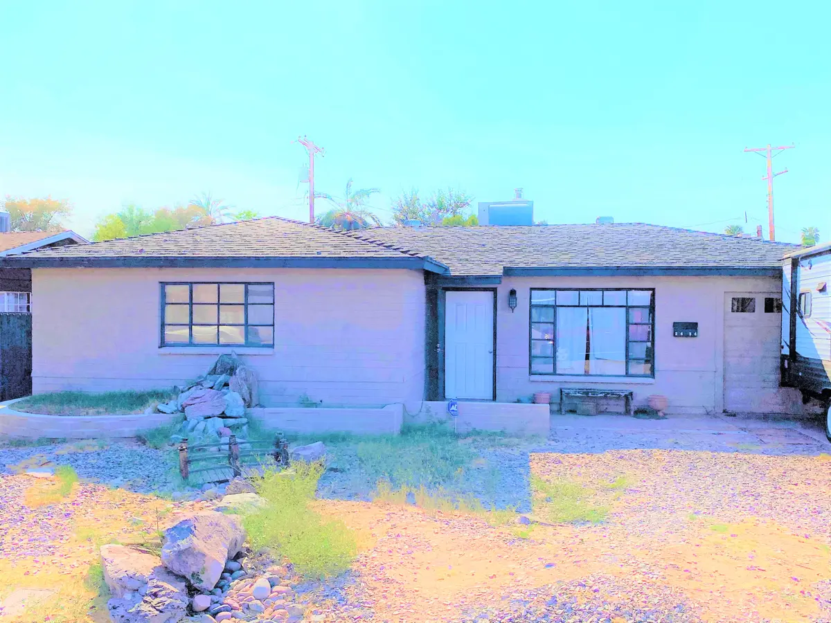 2434 North 37th Place, Phoenix, AZ 85008