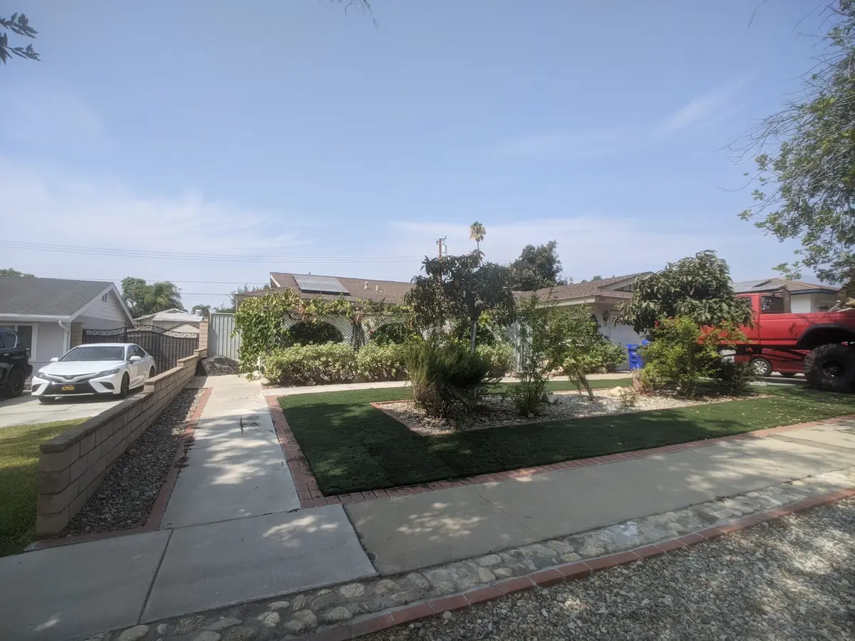 1479 N Tulare Way, Upland, CA 91786