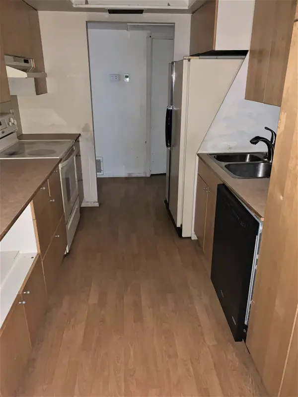 5237 W Port Au Prince Ln, Glendale, AZ 85306