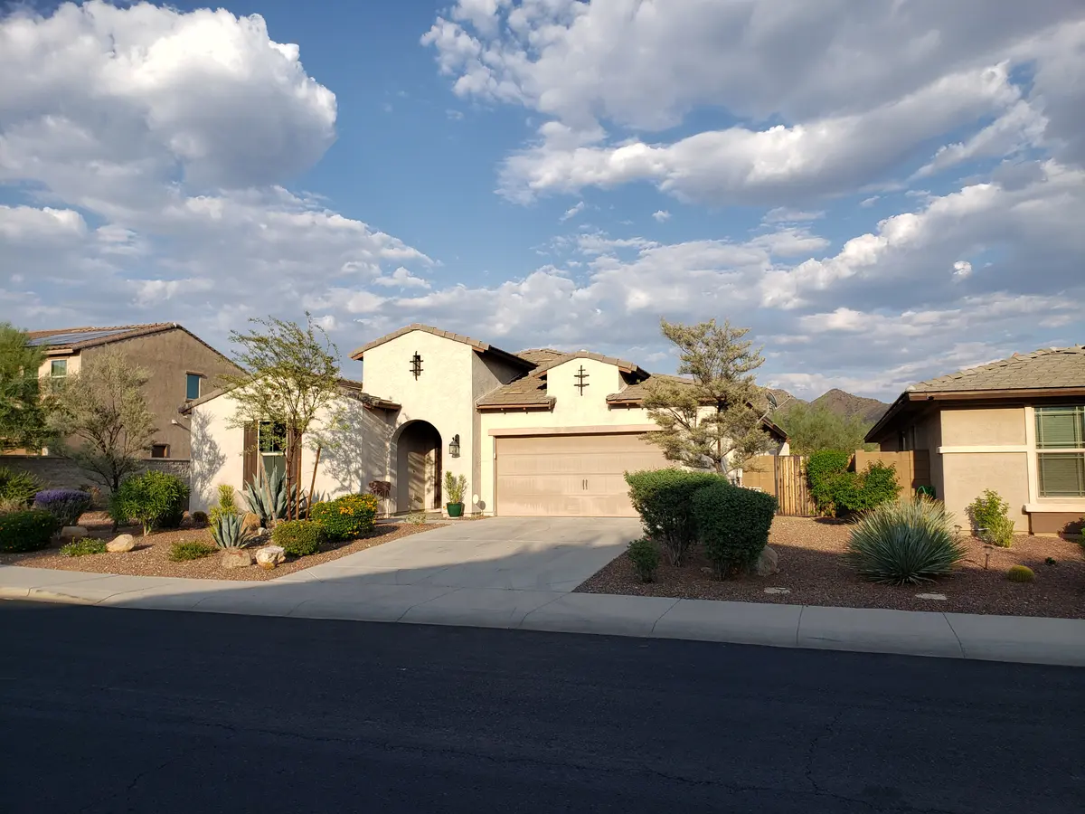 43523 North Ericson Lane, New River, AZ 85087