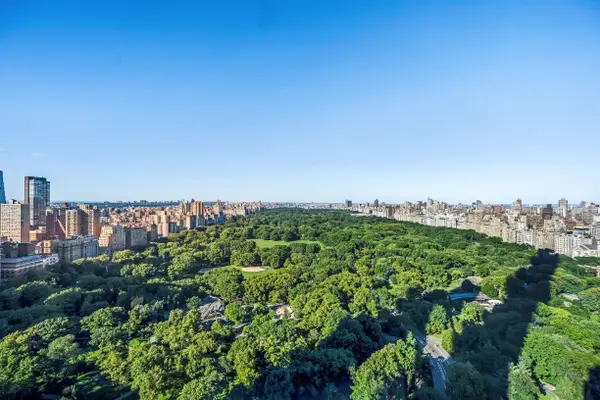 160 Central Park S #3703, New York, NY 10019