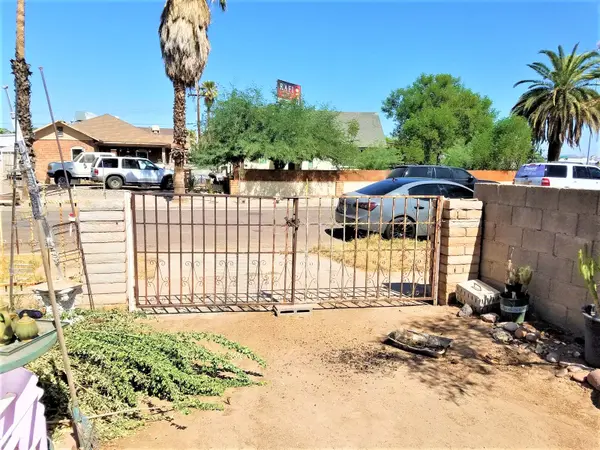 2305 West Monroe Street, Phoenix, AZ 85009