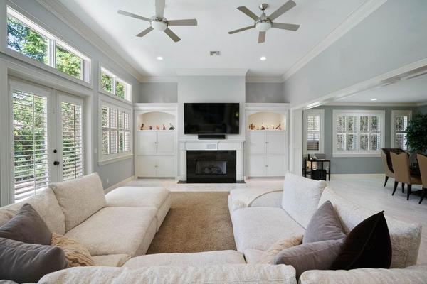 5715 Whirlaway Rd, Palm Beach Gardens, FL 33418