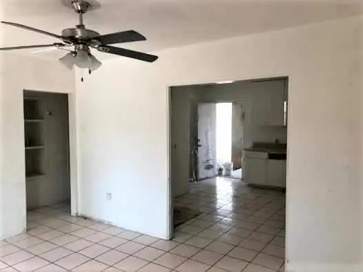 2030 E Oak St, Phoenix, AZ 85006