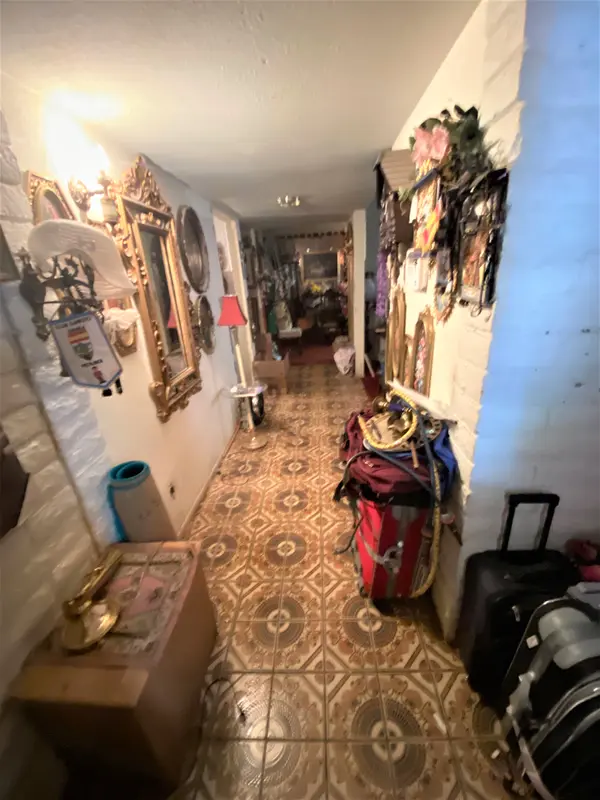 6332 W Sunnyslope Ln, Glendale, AZ 85302
