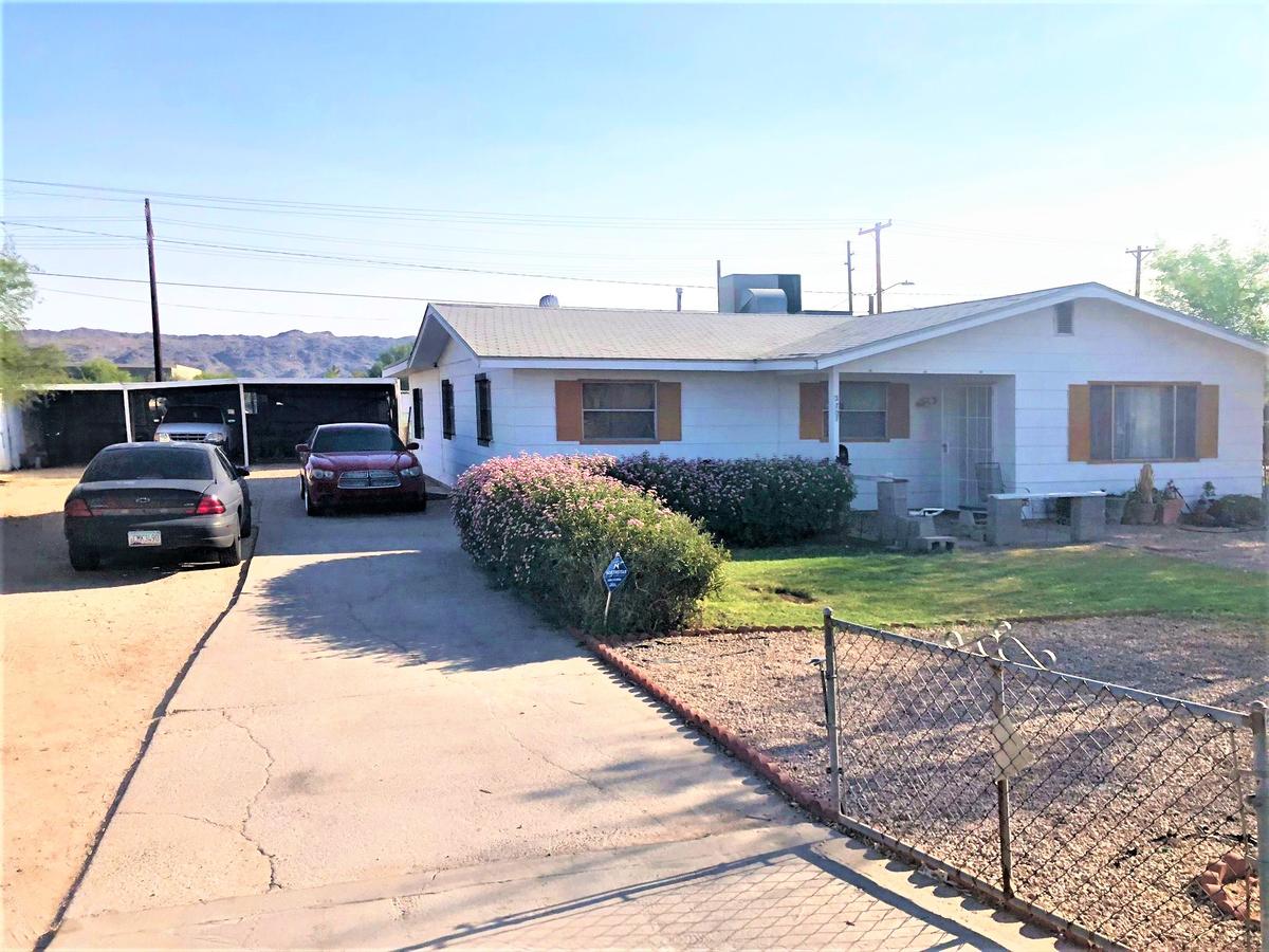 2707 East Atlanta Avenue, Phoenix, AZ 85040
