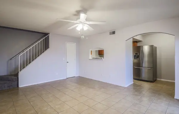 8208 N. 34th Dr Phoenix, Az 85051,