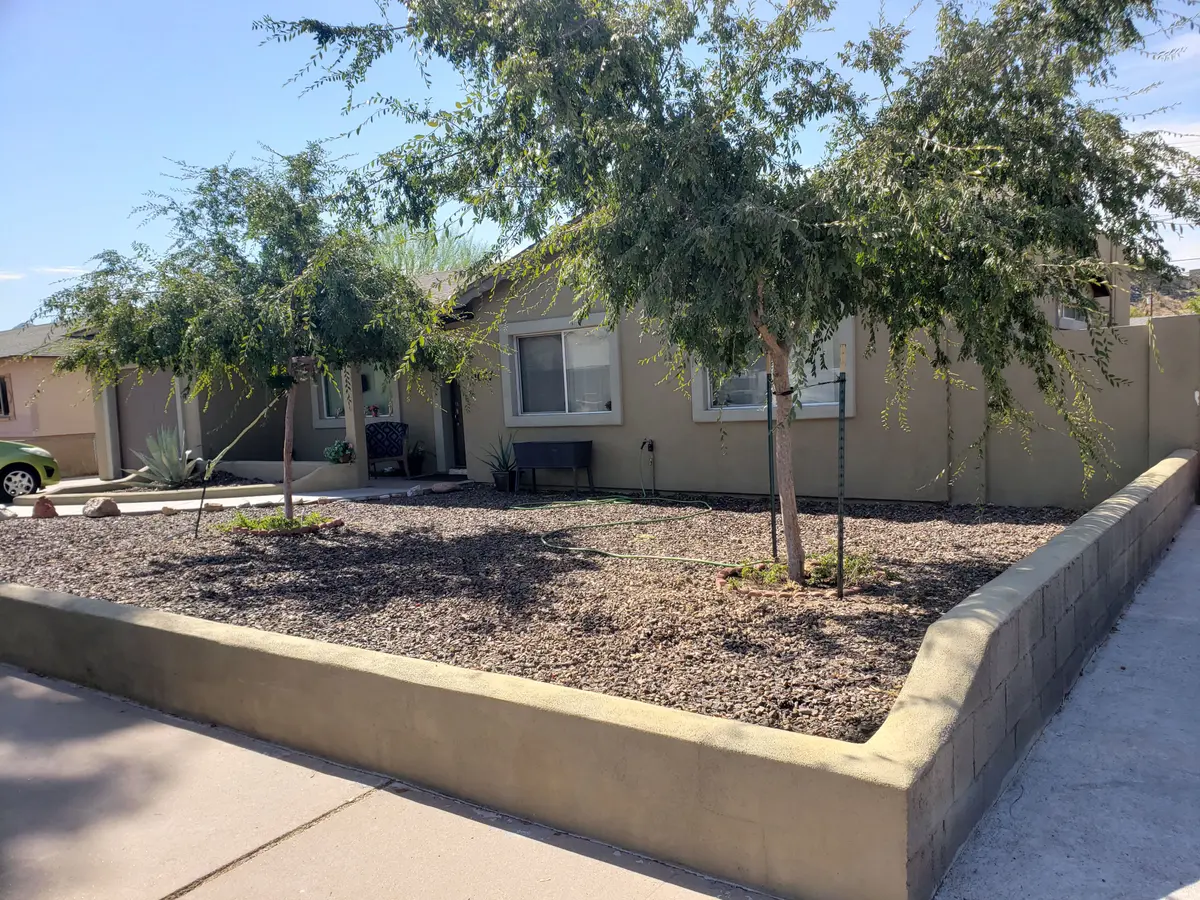 1037 E Ruth Ave, Phoenix, AZ 85020