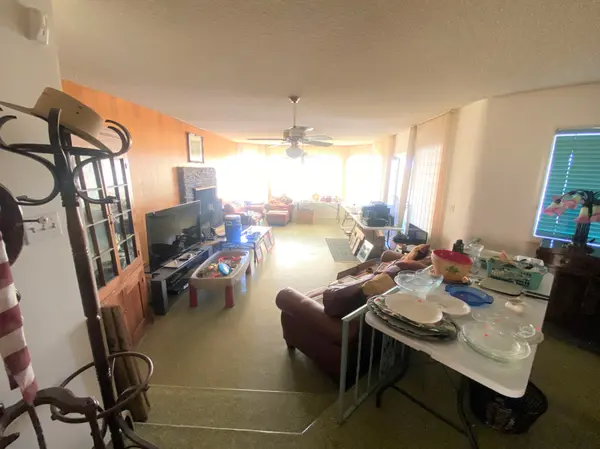 1101 West Fairway Drive, Mesa, AZ 85201