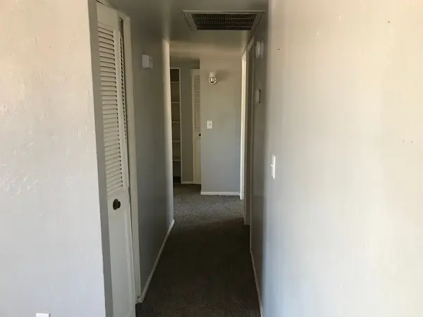 5433 West Desert Cove Avenue, Glendale, AZ 85304