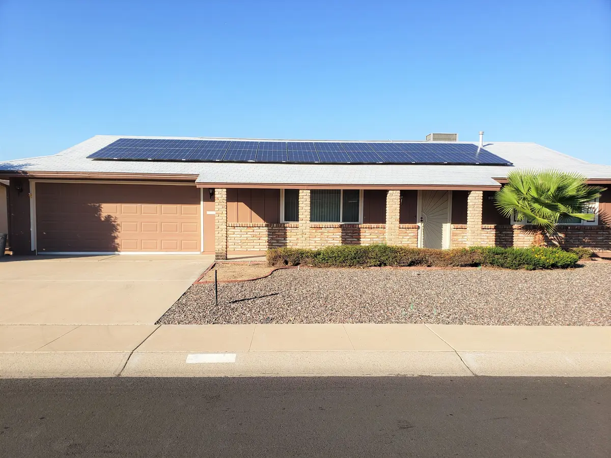 10537 West Prairie Hills Circle, Sun City, AZ 85351