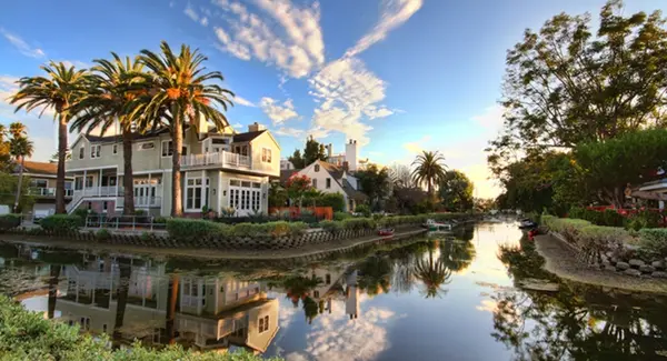 What To Do with Your Vacation Home as Summer Ends,Anna Shi