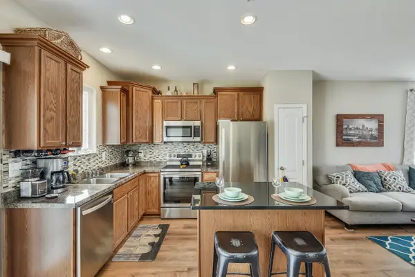 1117 Coulbourn Cor, Glen Burnie, MD 21060