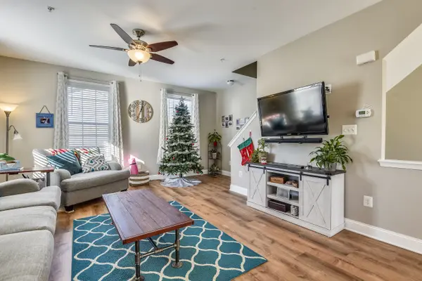 1117 Coulbourn Cor, Glen Burnie, MD 21060