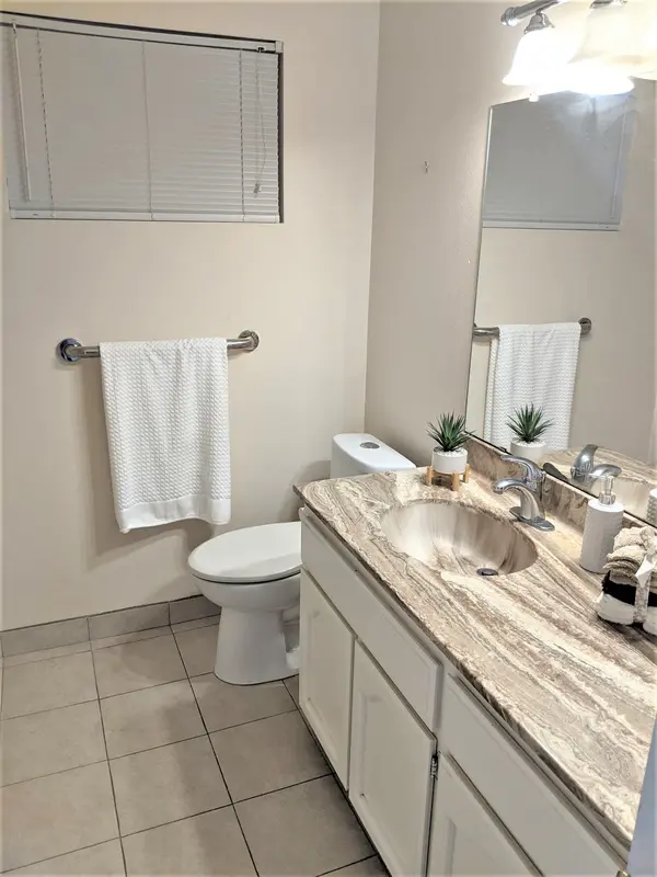 2010 East Karen Drive, Phoenix, AZ 85022