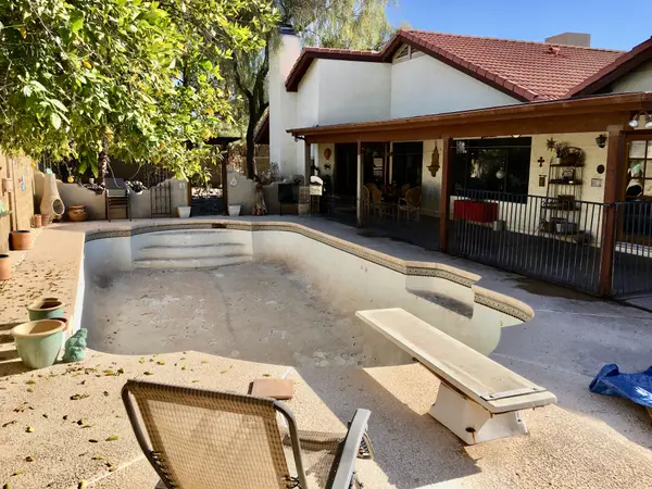 550 East Hackamore Street, Mesa, AZ 85203