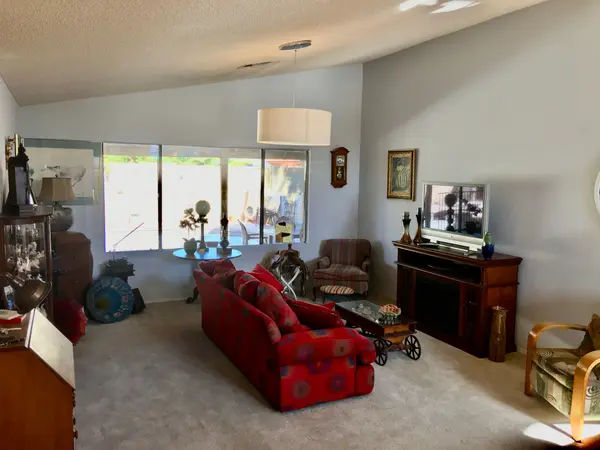 550 East Hackamore Street, Mesa, AZ 85203