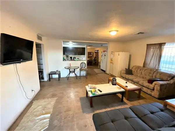 802 N 31st St, Phoenix, AZ 85008