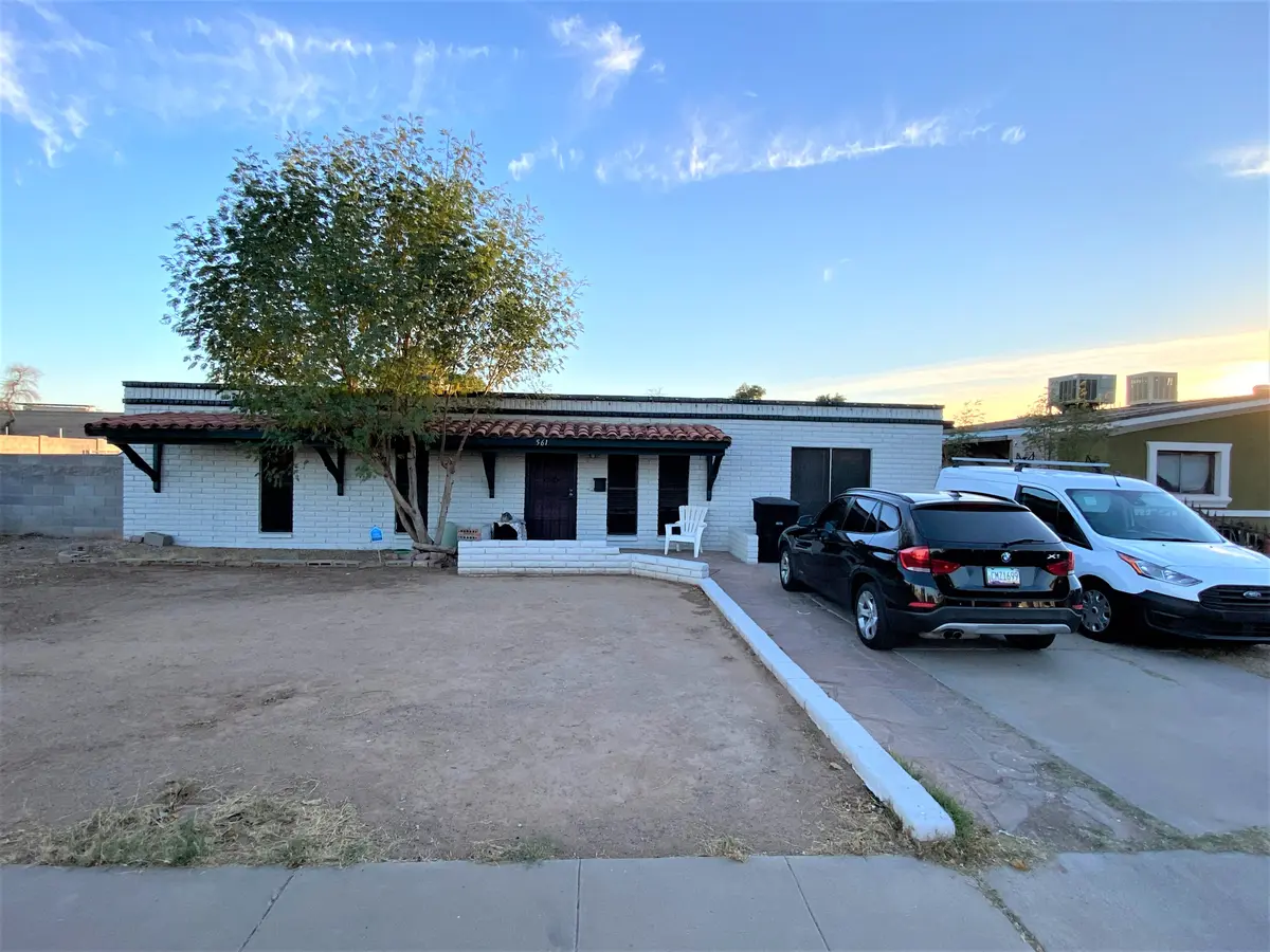 561 E Hilton Ave, Mesa, AZ 85204