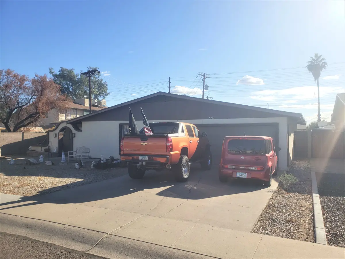 3811 W Loma Ln., Phoenix, AZ 85051