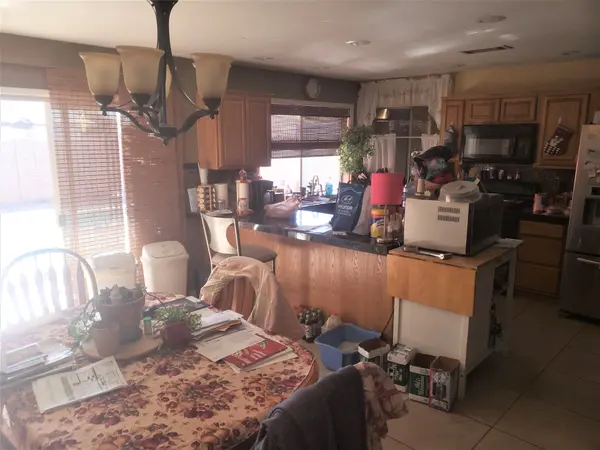 3811 W Loma Ln., Phoenix, AZ 85051