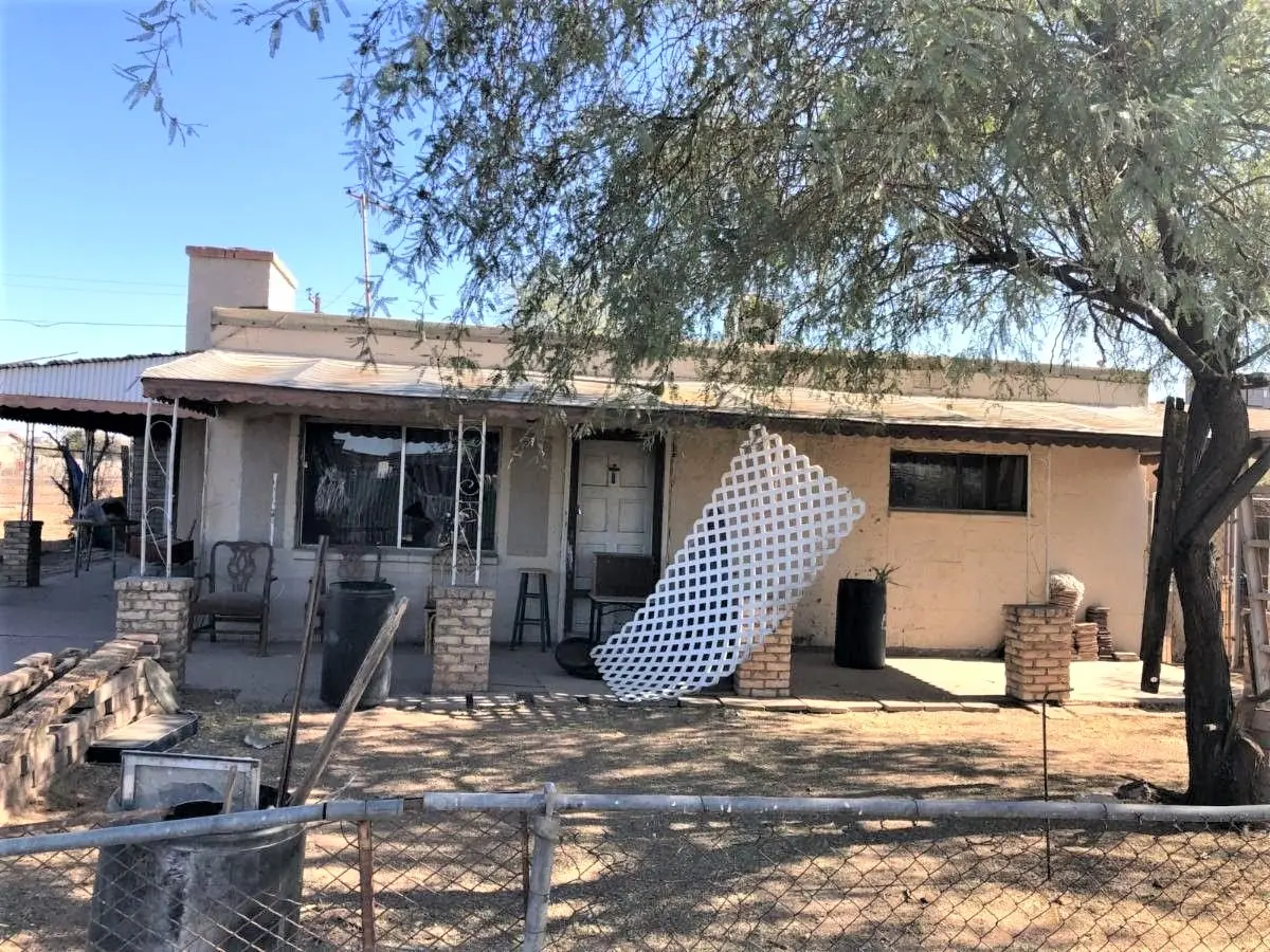 1805 S 29th Ave  Phoenix, Az 85009,