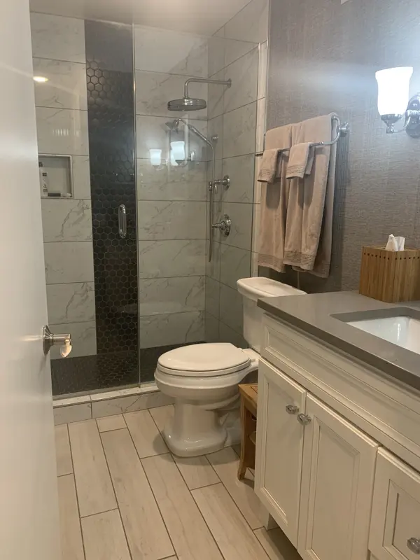 1500 Sheridan Rd #4H, Wilmette, IL 60091