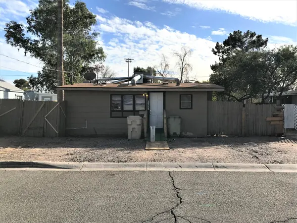 5959 W Gardenia Ave, Glendale, AZ 85301