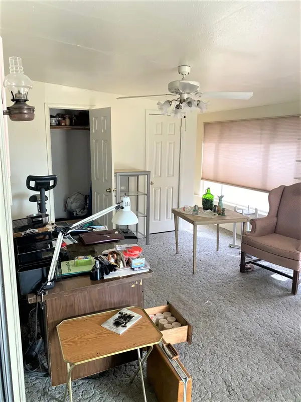 10317 N 97th Dr Unit A, Peoria, AZ 85345